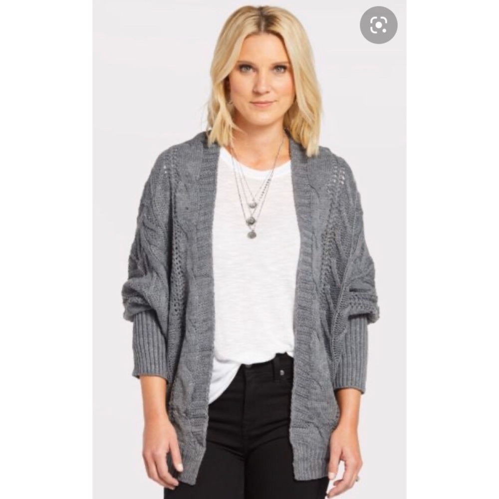 EVEREVE 🛍 Doe and Rae Dolman Cardigan